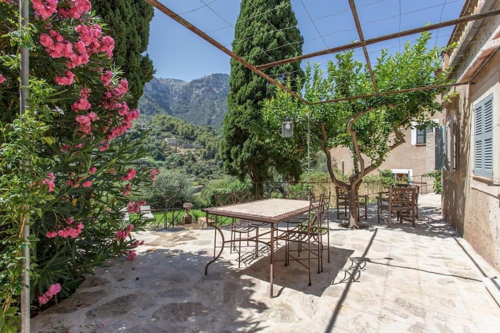 Fully Renovated Manor House In The Heart Of Villa *